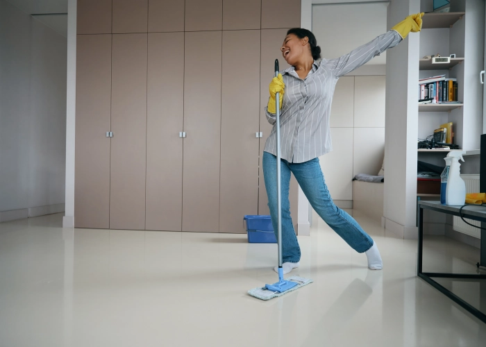 Pulizia delle parti comuni degli edifici a Crotone 88900