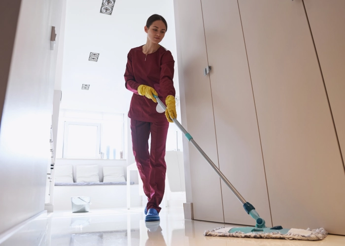 Pulizia delle parti comuni degli edifici a Ruoti 85056